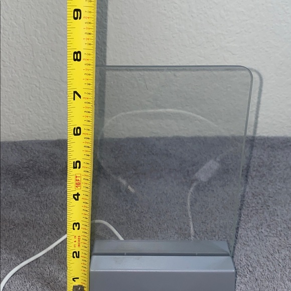 🪿LED board for extra light, a cute floating picture frame or dry erase board! - Picture 4 of 4